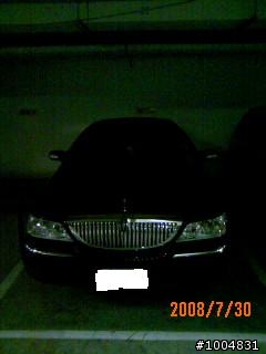 請問這是什麼牌子的車呢@@?