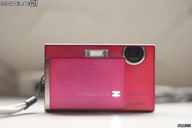 [七夕禮品特輯] Fujifilm Z100fd 純外型 超簡易開箱
