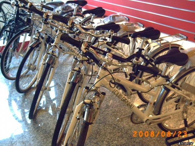 [分享]09年LGS新車照