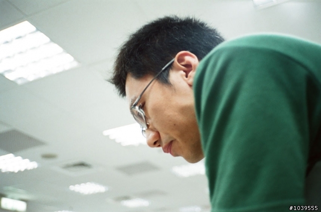 請教一個底片掃瞄成數位檔的問題
