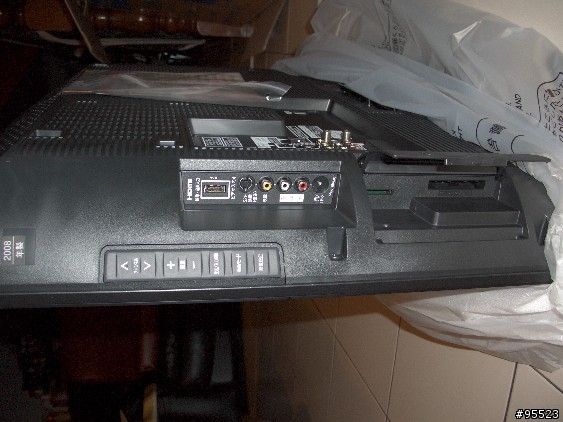 Panasonic 32ThLZ85 簡單開箱文