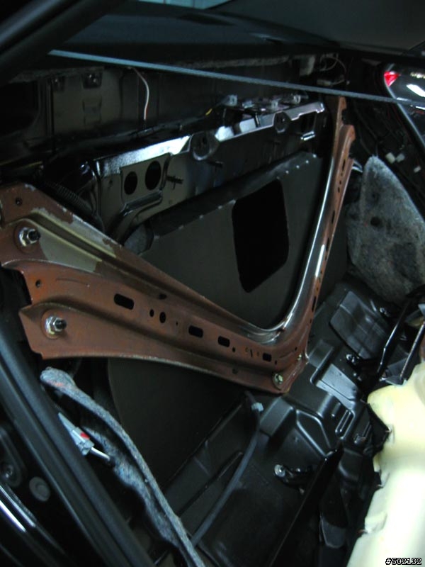 07-CAMRY 椅背支架全部已經生鏽氧化
