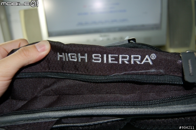 [分享自行車水袋背包] HIGH SIERRA  ２L