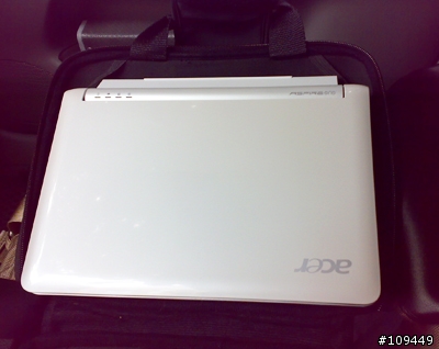 Acer one 的新衣服代價很高