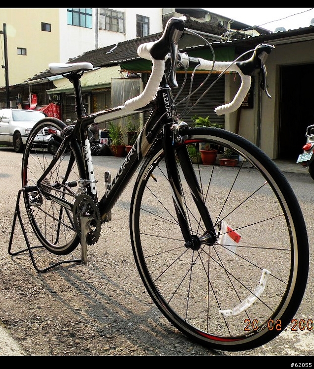 [分享]AZZURRI公路車