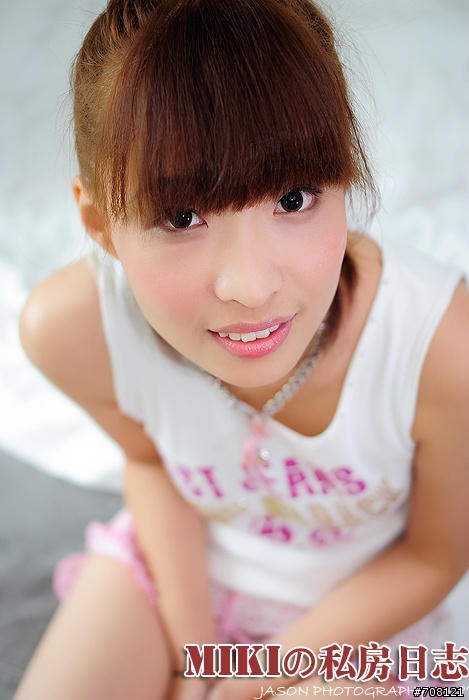 Nikon D80 最后的人像。