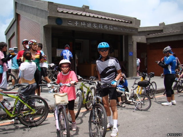 這是真的;74歲阿公與小四女生巴拉卡之行大圓滿,成功
