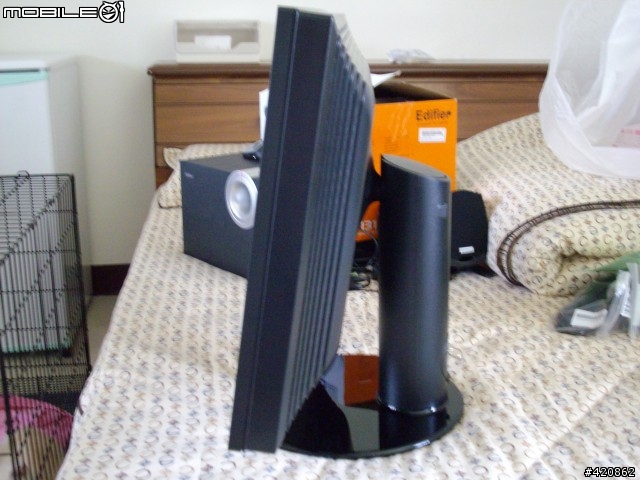 窮人的Full HD選擇--LG 246WH-BN開箱