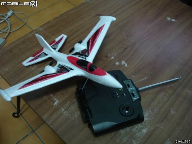 [小朋友的遙控飛機]~X-Twin Pro 3D戰鬥特技遙控飛機~