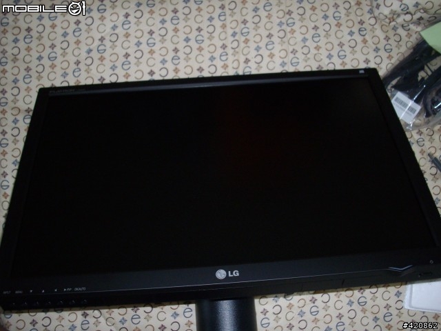 窮人的Full HD選擇--LG 246WH-BN開箱