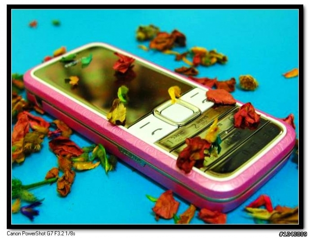 手機也能 張‧藝‧謀？！NOKIA 7310 Supernova 的 十‧面‧埋‧伏