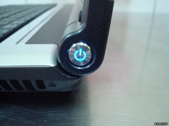 [非專業開箱]Centrino 2  黑鑽時尚F8Vr (新增3d mark06)