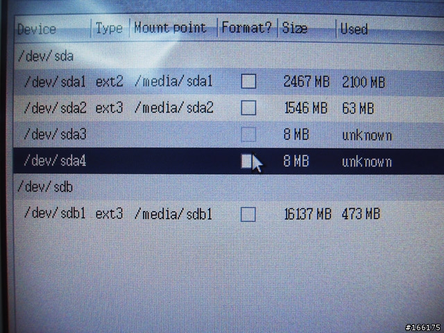 急~~~求助: eeeXubuntu 安裝的 SSD碟配置