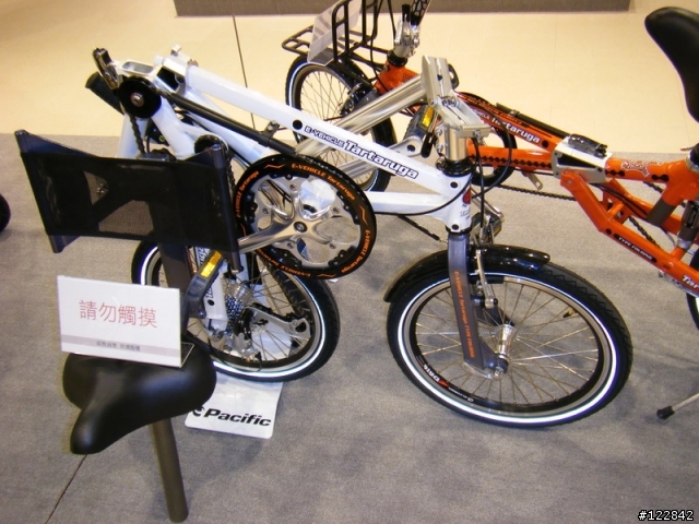 [ 分享 ] 台中勤美誠品綠園道的自行車展