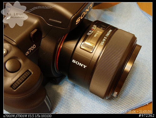 [開箱文] 邁進 中階單眼「Sony DSLR α700」