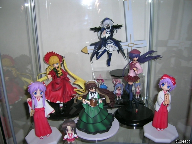 [模型的新家] IKEA超值玻璃展示櫃!