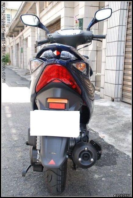 [開箱文]GSR125尊爵版普魯士藍