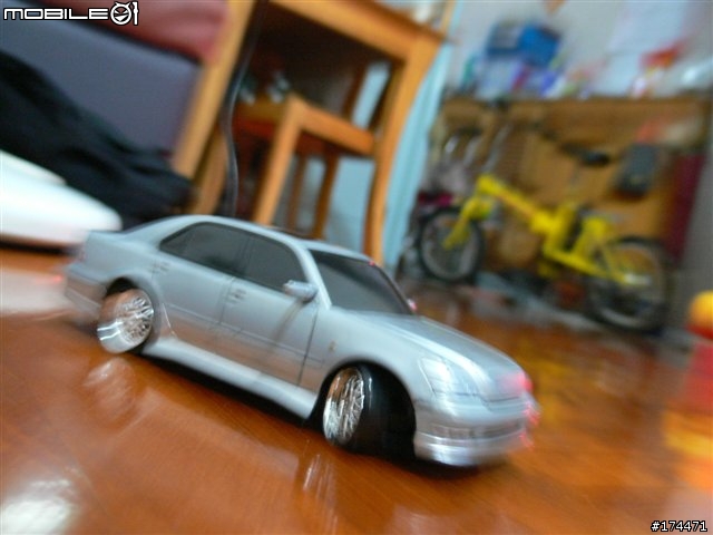 [勸敗] Tomy 的Drift Pakage Light R34