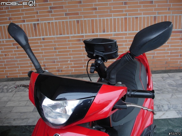 [分享] SV-MAX 改裝機車點煙座(車充)
