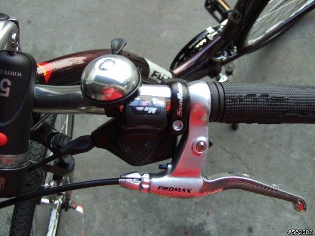 集合登山車與公路車與一身的淑女車FUJI CROSSTOWN 20