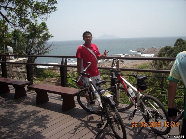基隆和平島 ～福隆草領隧道５人團體