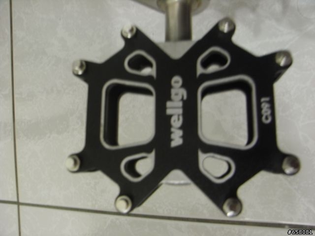 請問有沒有車友跟我一樣,鞋底被踏板摩破?