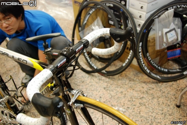 低調的黃領紳士：PINARELLO GALILEO