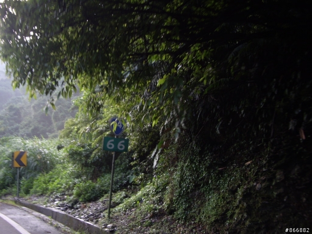 [分享]林北愛練車，戀上50愛上武嶺，僅供想像路況實景