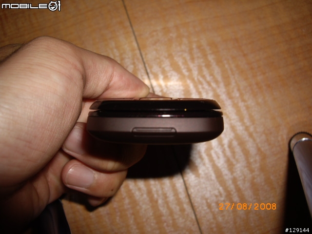[開箱]Nokia 3600 slide 簡易開箱照---拍照優質機