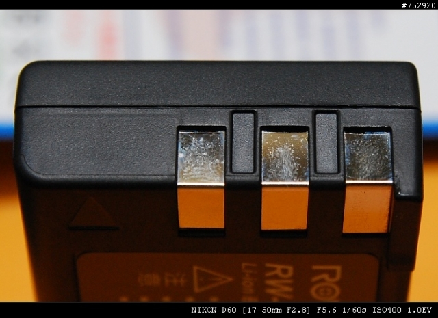 ★ 史上最無聊最便宜開箱文 Nikon D40 D40x D60 專用副廠電池 EN-EL9