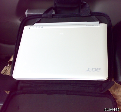 Acer one 的新衣服代價很高