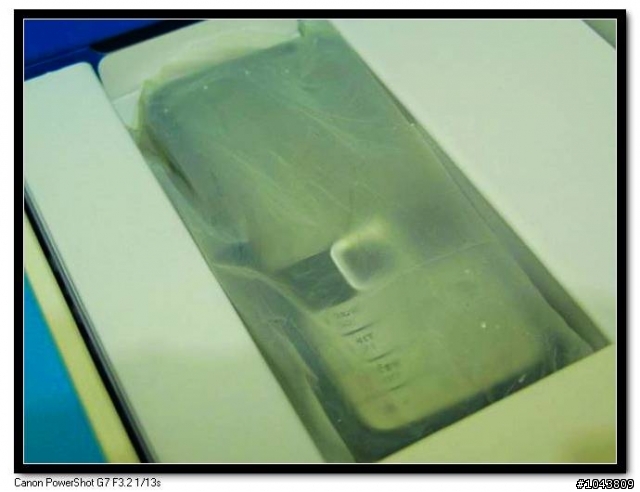 手機也能 張‧藝‧謀？！NOKIA 7310 Supernova 的 十‧面‧埋‧伏