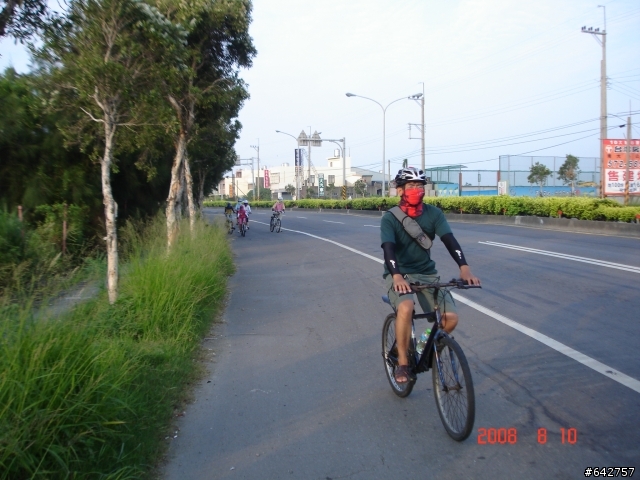 盛夏午後，單日破百的新竹到永安漁港遊，加碼隱藏行程新竹17公里來回