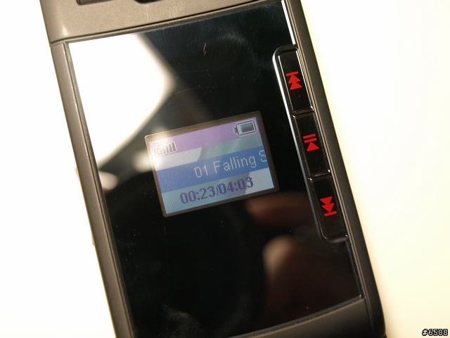 [簡單開箱]窮人3G手機 ZTE F230與新辦威寶門號經驗分享