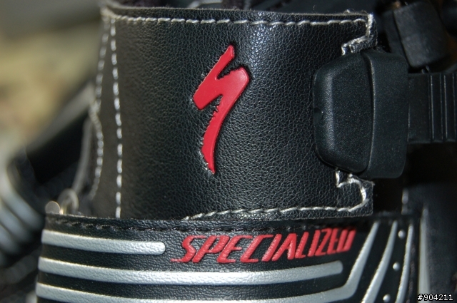 分享：SPECIALIZED 閃電登山卡鞋