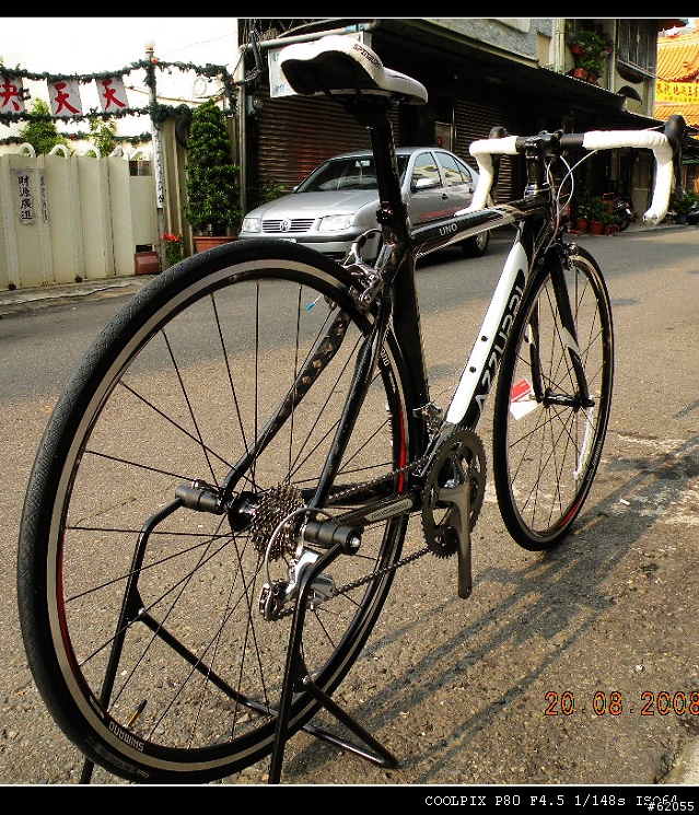 [分享]AZZURRI公路車