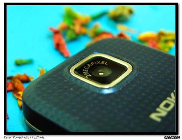 手機也能 張‧藝‧謀？！NOKIA 7310 Supernova 的 十‧面‧埋‧伏