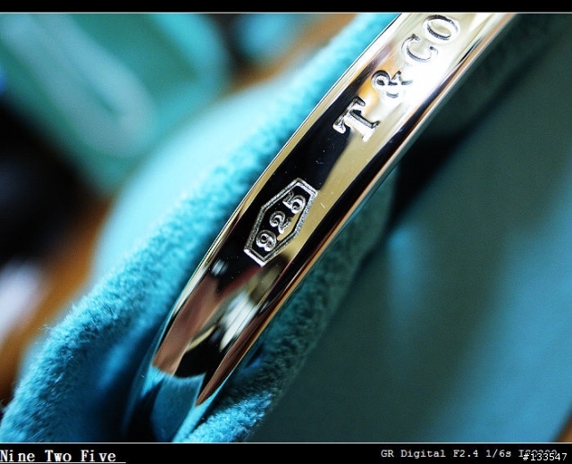 [分享]邪惡藍色之TIFFANY & Co. 1837 純銀開口手環!