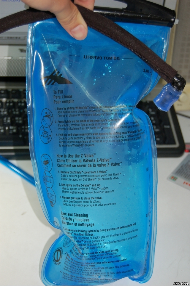 [分享自行車水袋背包] HIGH SIERRA  ２L