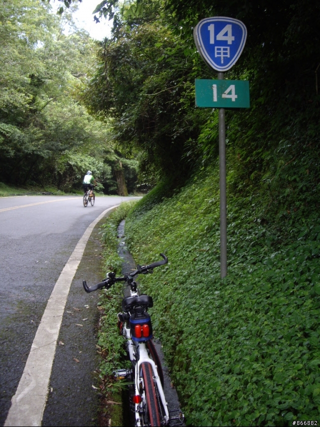[分享]林北愛練車，戀上50愛上武嶺，僅供想像路況實景