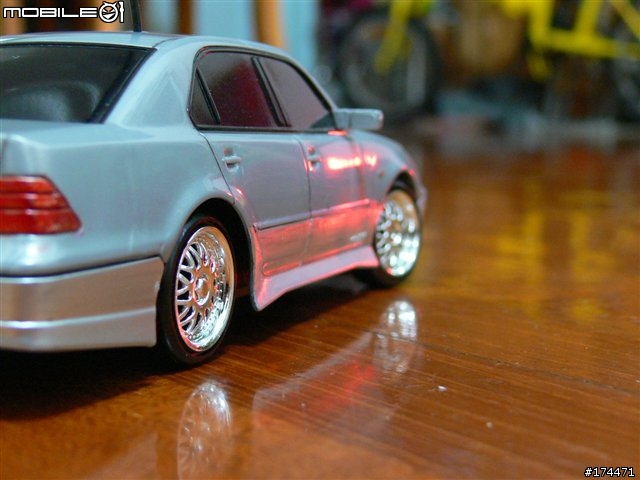 [勸敗] Tomy 的Drift Pakage Light R34