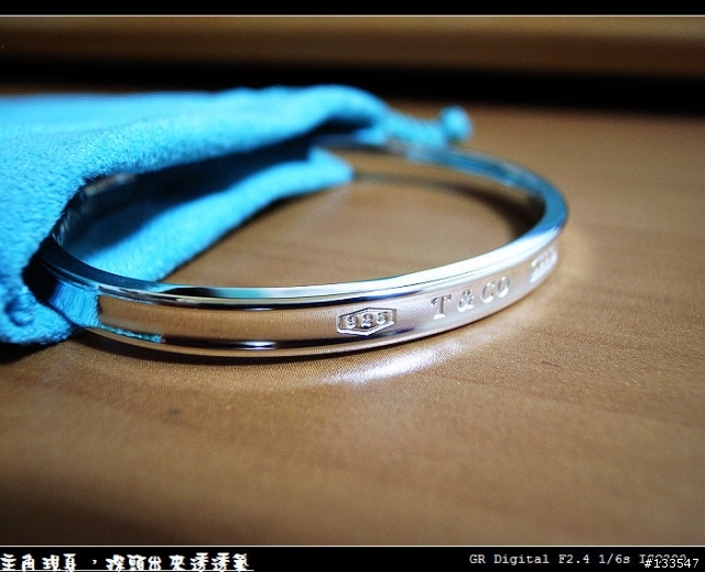 [分享]邪惡藍色之TIFFANY & Co. 1837 純銀開口手環!