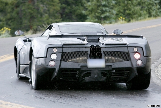 Zonda F 跑車and Bugatti Veyron Targa 敞篷版