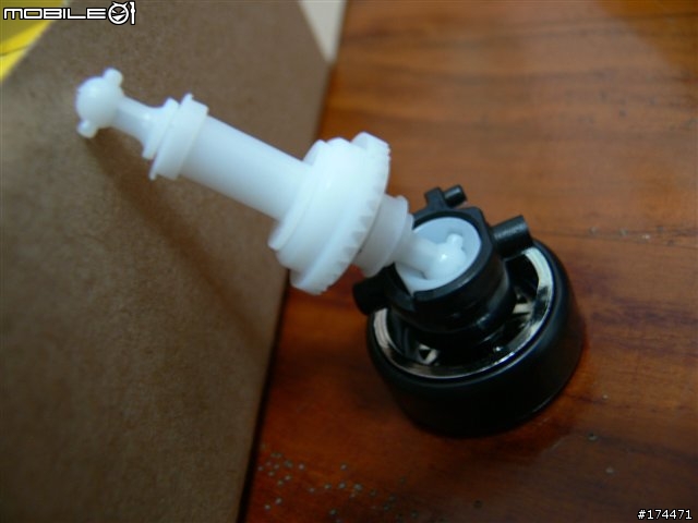 [勸敗] Tomy 的Drift Pakage Light R34