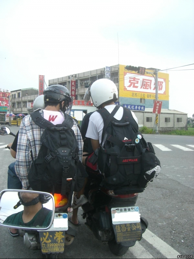 2人+1狼 六天五夜 上山下海環島去