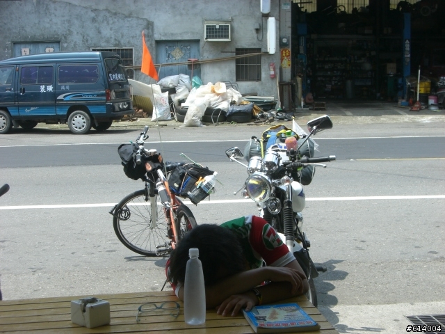 2人+1狼 六天五夜 上山下海環島去