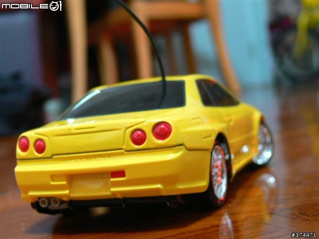 [勸敗] Tomy 的Drift Pakage Light R34
