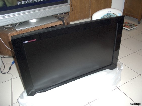 Panasonic 32ThLZ85 簡單開箱文