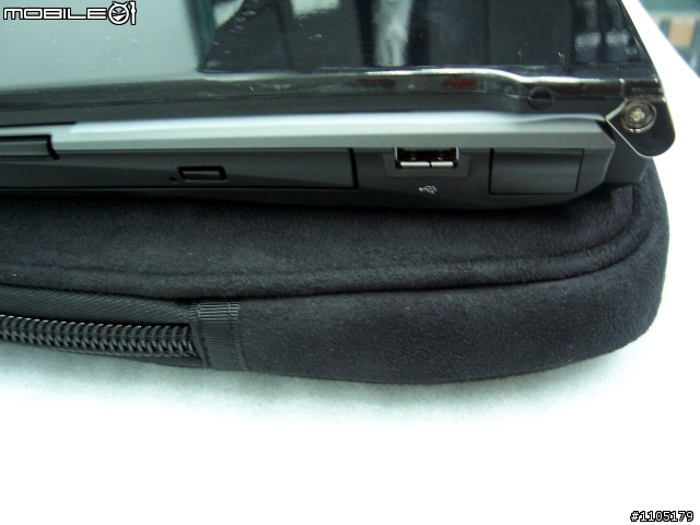 【開箱文】Fujitsu P8010 筆電保護袋-IFIT DA 823