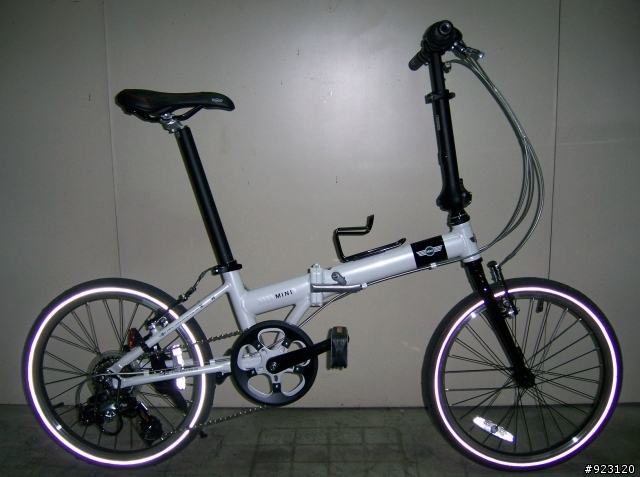 mini單車--20吋鋁合金折疊車..有著正版汽車mini商標的腳踏車喔!